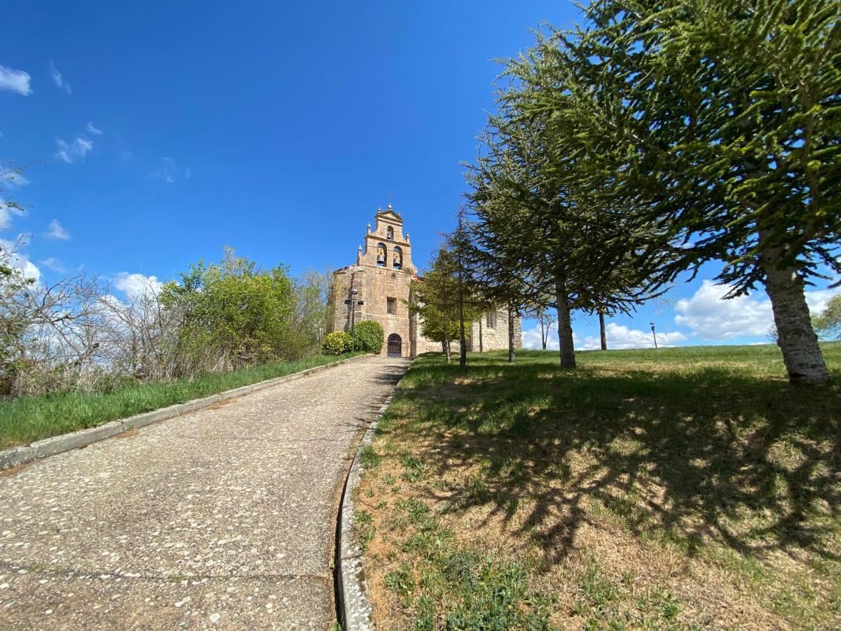 Albergue El Camino De Santovenia Santovenia De Oca Exterior foto